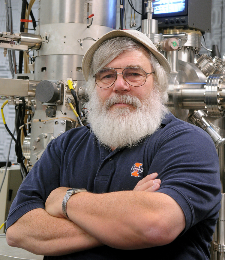 Picture of Dr. Nestor Zaluzec