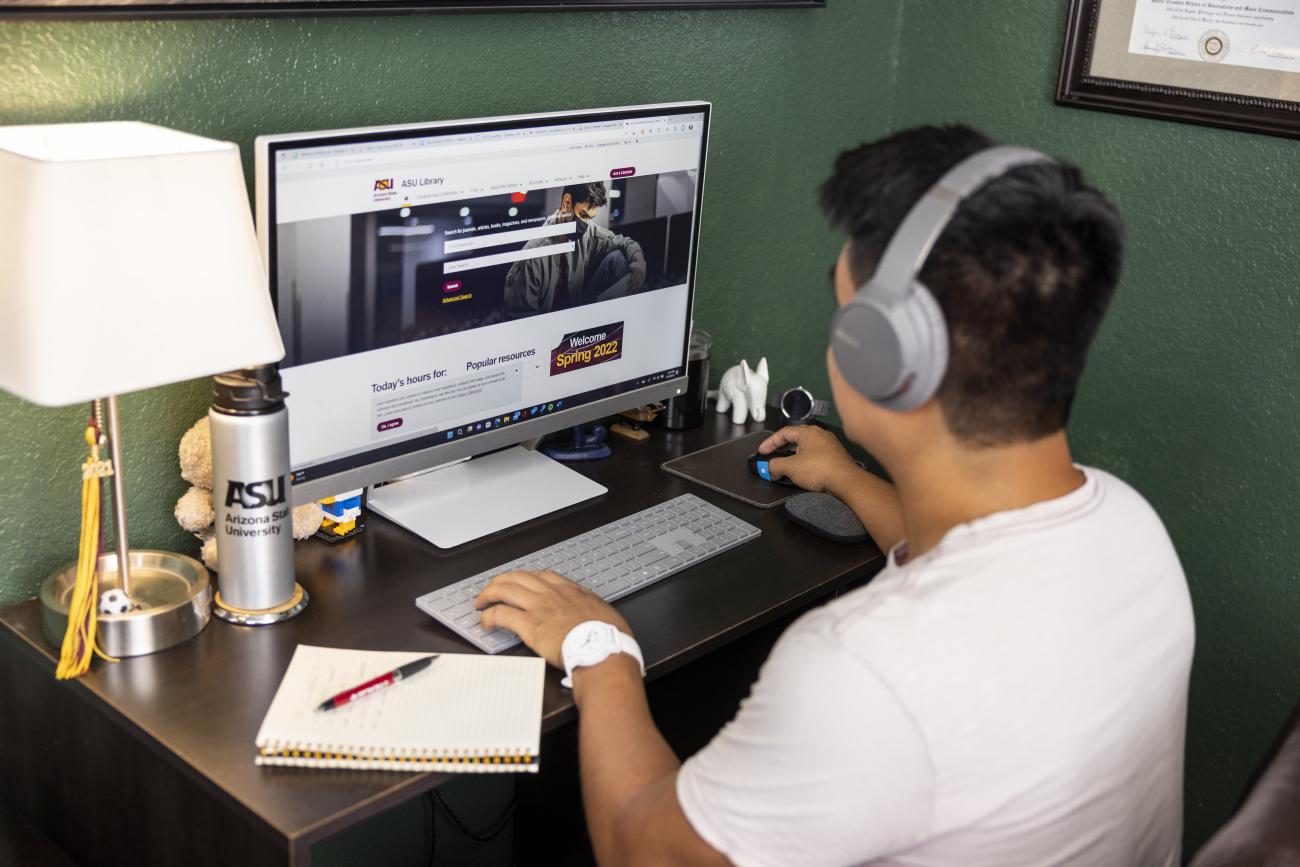 Take your physics degree online